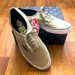 NWT Mens Authentics Tan Vans